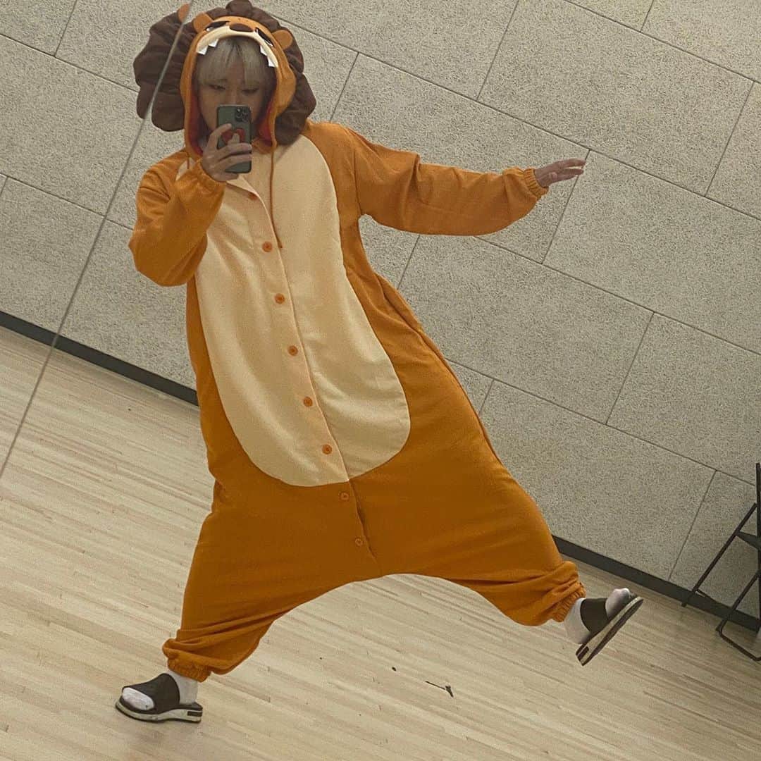 のインスタグラム：「쨔잔😋」