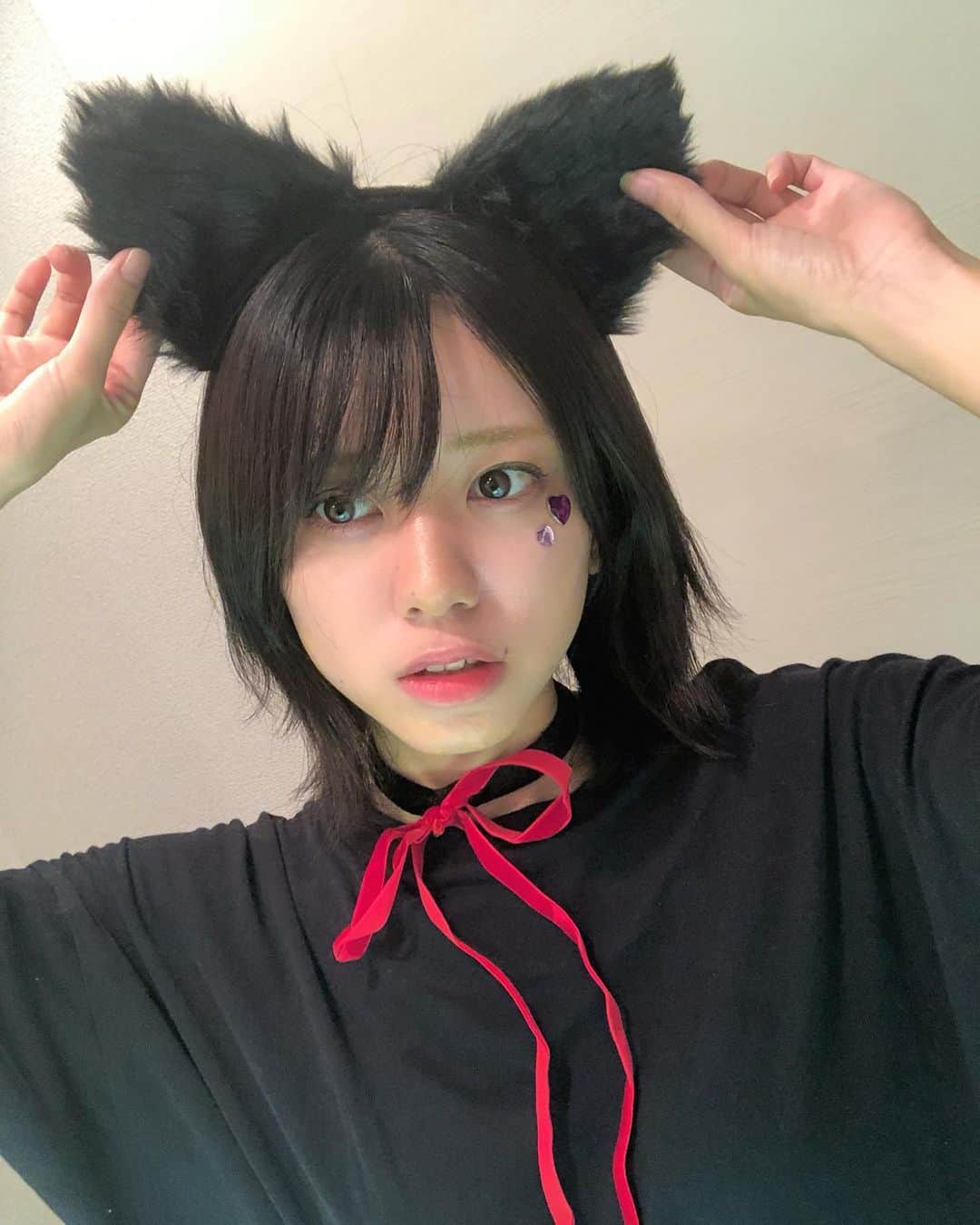 大西桃香さんのインスタグラム写真 - (大西桃香Instagram)「ハッピーハロウィン🎃🐾  #ハロウィン #黒猫」10月31日 22時25分 - momo0920_official
