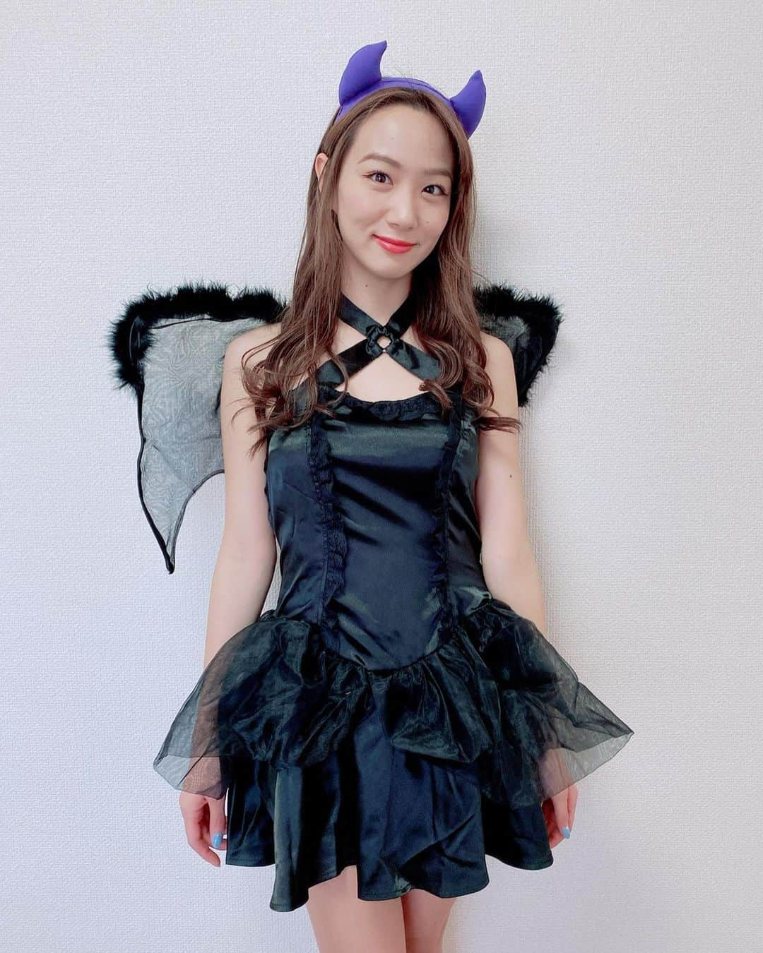 永山飛鳥さんのインスタグラム写真 - (永山飛鳥Instagram)「ハッピーハロウィン🎃😈　  あすきょうのYouTubeにハロウィンの動画を更新したよ!!  仮装しながら、美味しいものたべちゃった💞  プロフィールから、ぜひみてね✨  #あすきょう　#双子　#一卵性双生児　#アイドル　#ハロウィン　#仮装　#youtube」10月31日 22時25分 - asuka_nagayama