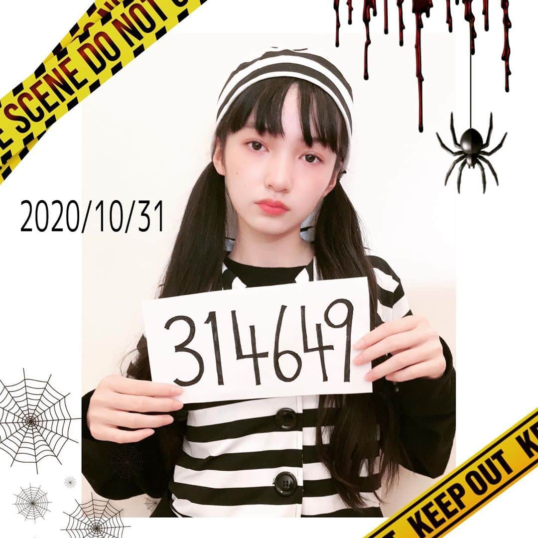 山本紗衣さんのインスタグラム写真 - (山本紗衣Instagram)「🎃ハロウィン👻 今年は囚人になってみました！  逮捕されちゃった😇 ・ ・ ・ #halloween #ハロウィン #コスプレ #ハロウィンコスプレ #囚人 #囚人コスプレ #10月31日 #仮装」10月31日 22時25分 - sai_ymmt