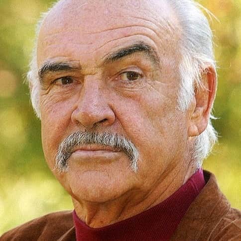 土屋眞弓のインスタグラム：「Sean connery  父の次に好きな人💗 亡くなりました  残念ですが 私には完璧な男子像の一人です❣️ あくまでも父の次に😅 年齢重ねた彼は素敵です🥰💗💗 love sean😘💗  #seanconnery」