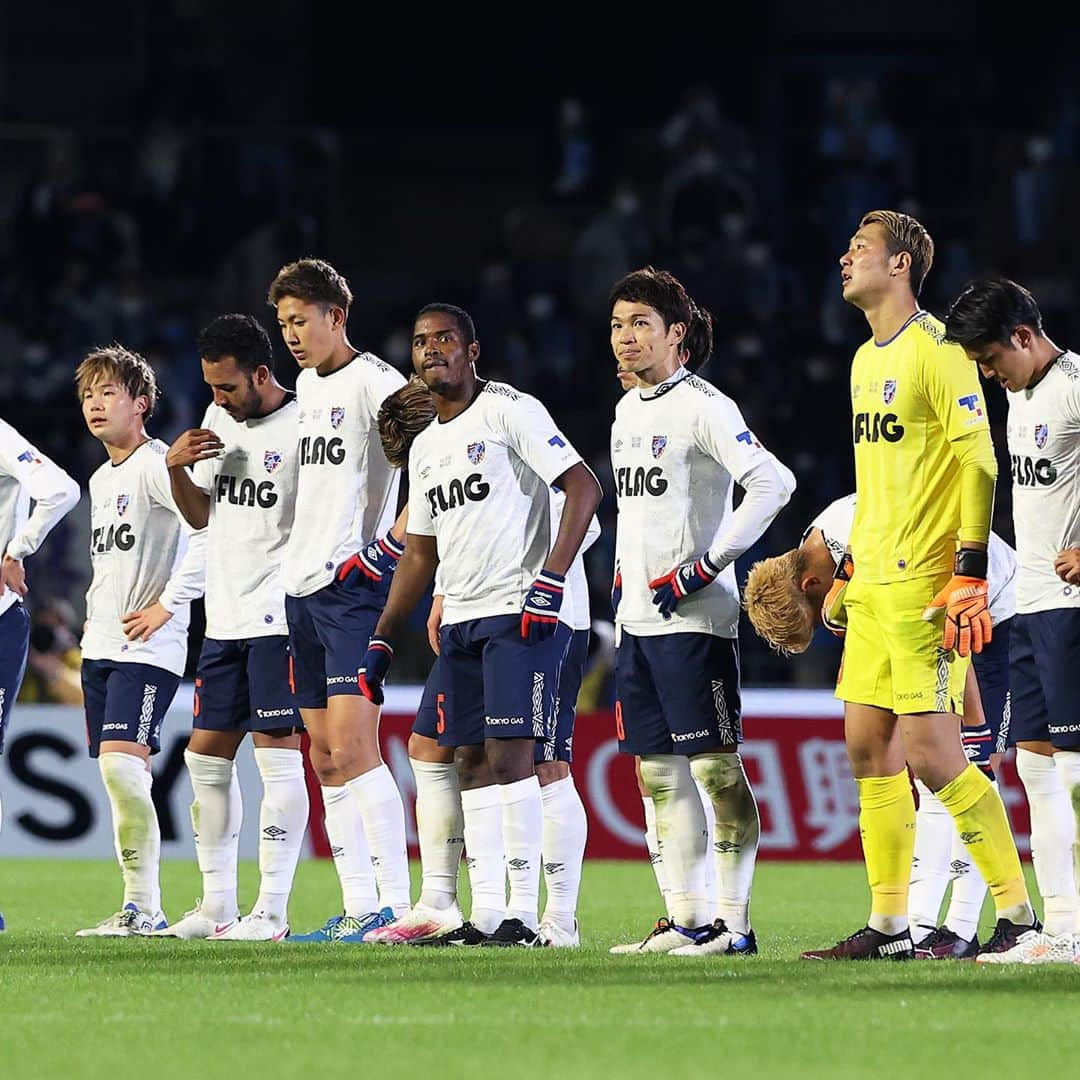 FC東京オフィシャルグッズさんのインスタグラム写真 - (FC東京オフィシャルグッズInstagram)「🔵🔴 ⏰#FULLTIME #TokyoKawasaki   2020明治安田生命J1リーグ第25節 #川崎フロンターレ 2-1 #FC東京  最後までゴールに迫るが1点が届かず敗戦。  @fctokyoofficial  #多摩川クラシコ #STAYWITHTOKYO  #FC東京 #fctokyo #tokyo」10月31日 22時26分 - fctokyoofficial