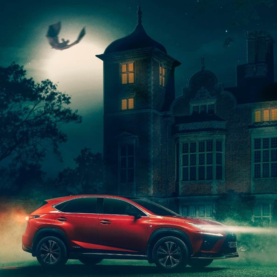 Lexus UKさんのインスタグラム写真 - (Lexus UKInstagram)「Blazing Carnelian is the perfect colour choice for those Halloween vibes. #Halloween  Photo credit: @olgunkordal  #Lexus #LexusNX #CarsofInstagram #Halloween2020 #frightnight #spooky #luxury #trickortreat」10月31日 22時30分 - lexusuk