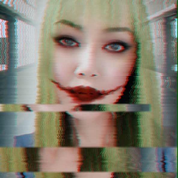 のインスタグラム：「. . #happyhalloween  #trickortreat . . こんな映像出てきた 笑 夜中に見たら怖いかも　. . #ハロウィン #ハロウィーン #halloween #할로윈  #ハロウィン仮装 #셀카 #소통 #맞팔」