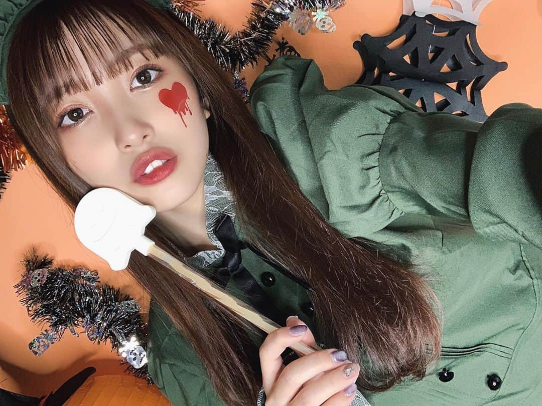 向井地美音さんのインスタグラム写真 - (向井地美音Instagram)「* HAPPY HALLOWEEN 🎃👻😈」10月31日 22時48分 - ___mion.m