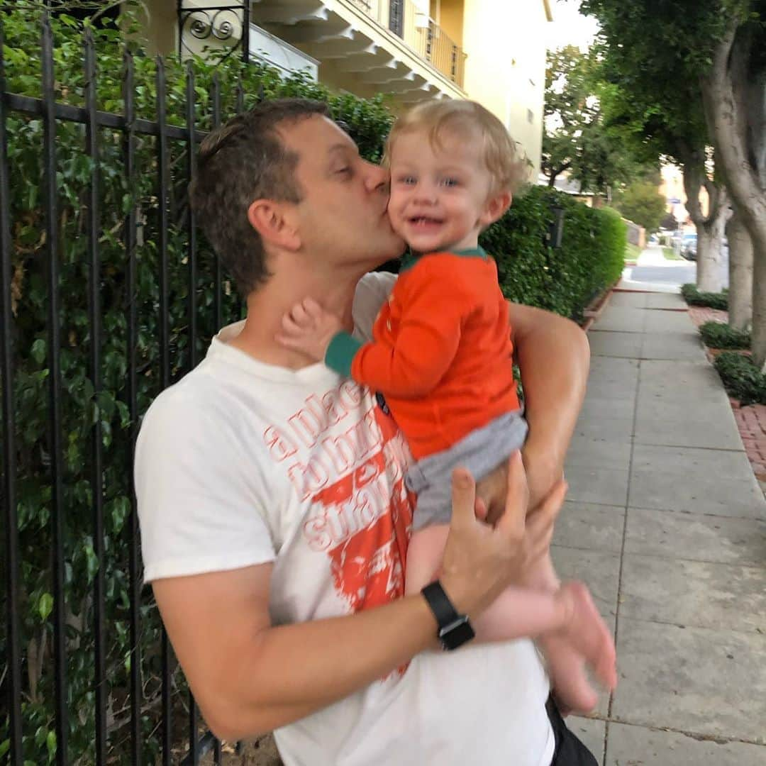 Anna Lylesさんのインスタグラム写真 - (Anna LylesInstagram)「Our little Halloween biscuit turns one today! Our chatty, sweet baby Augustus! We love you!!」10月31日 22時57分 - annag0ts