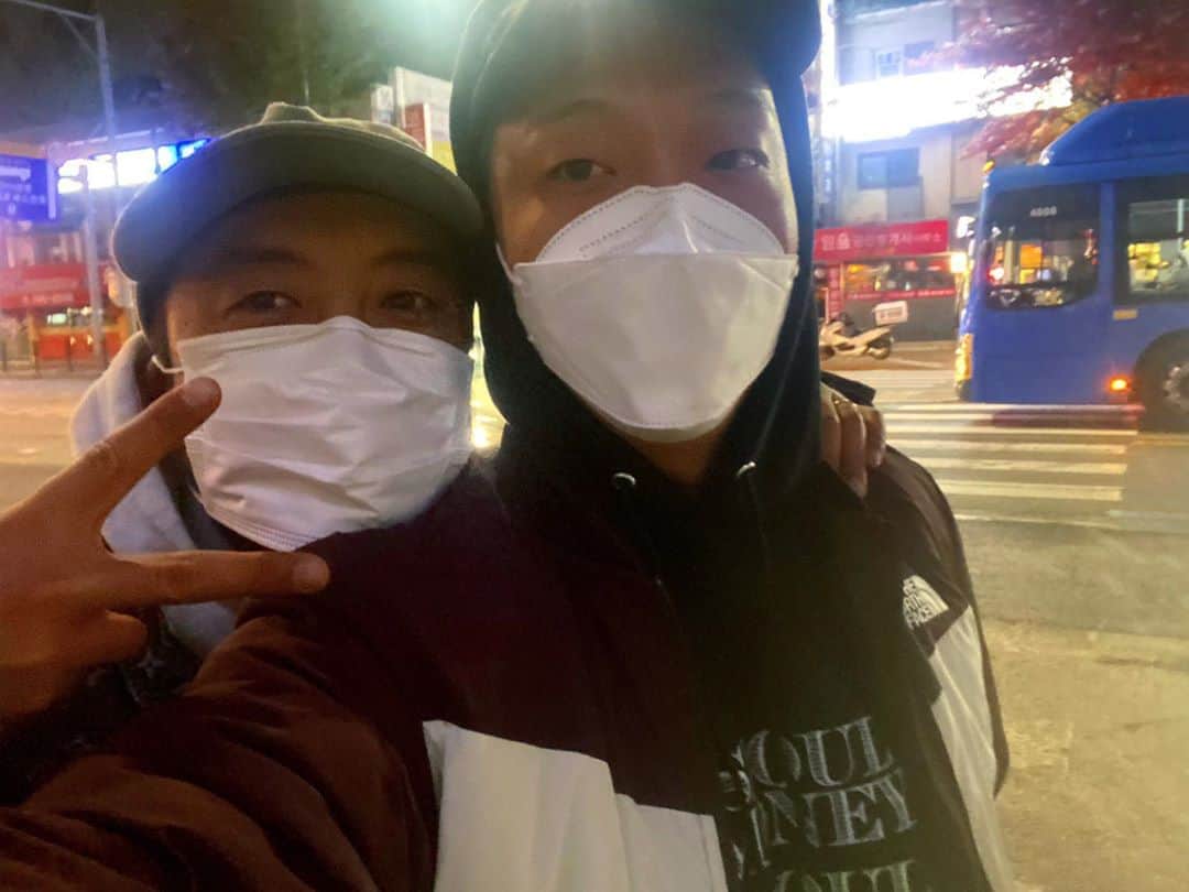Paloaltoのインスタグラム：「비기형 말이 맞더라 mo money mo problem」
