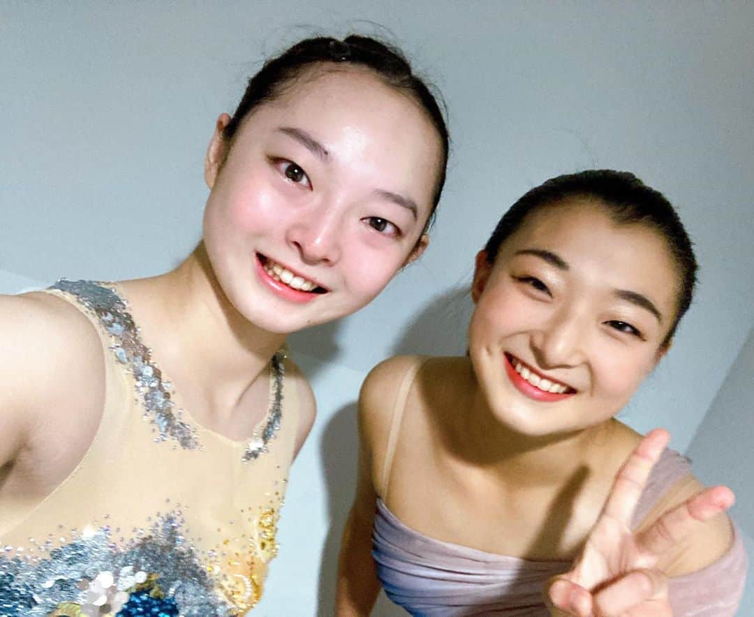 大庭雅のインスタグラム：「西日本選手権 2020 たくさんの応援、メッセージありがとうございました ・ ・ ・ 同じグループだった花織ちゃんと* ・ #東海東京FH #東海東京証券 #chukyo #snoopy 泣き顔ですみません」