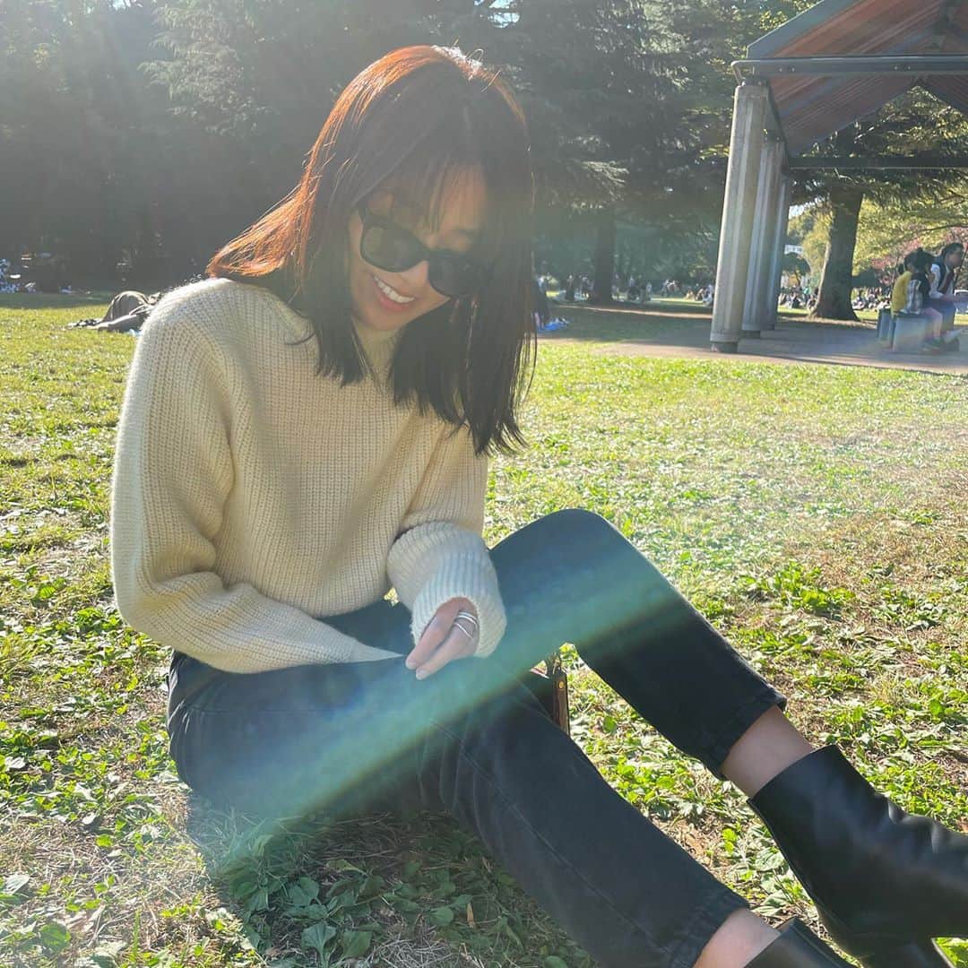 江藤百香のインスタグラム：「i love Knit ♡」