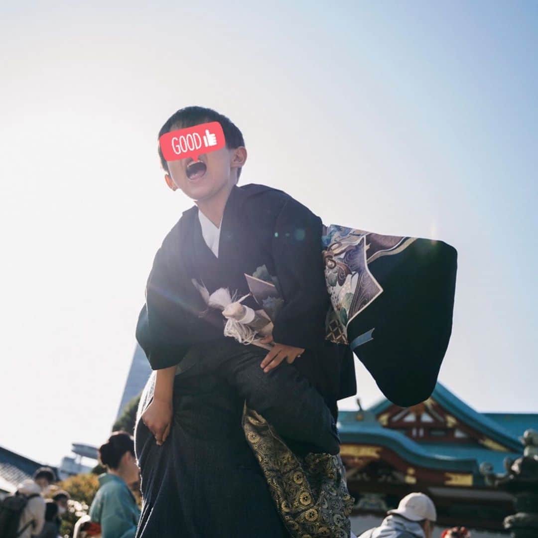 亀恭子のインスタグラム：「七五三 からの  Halloween☺︎  #長男 #七五三 #october31 #halloween #happyhalloween #autumn  photo by @tomoya_takano #thankyou」