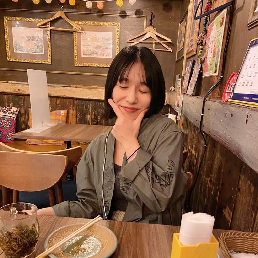生越千晴のインスタグラム：「こんな写真しかなくてですね、 あっっっという間に稽古終盤。 とても濃ゆい日々を過ごしています。言葉にするのはもったいなくて、 みんなが愛おしい、そんな場所で稽古ができていることがものすごい奇跡です。 頑張ります。ぜひ楽しみにしていてくださいね。 #迷子の時間」