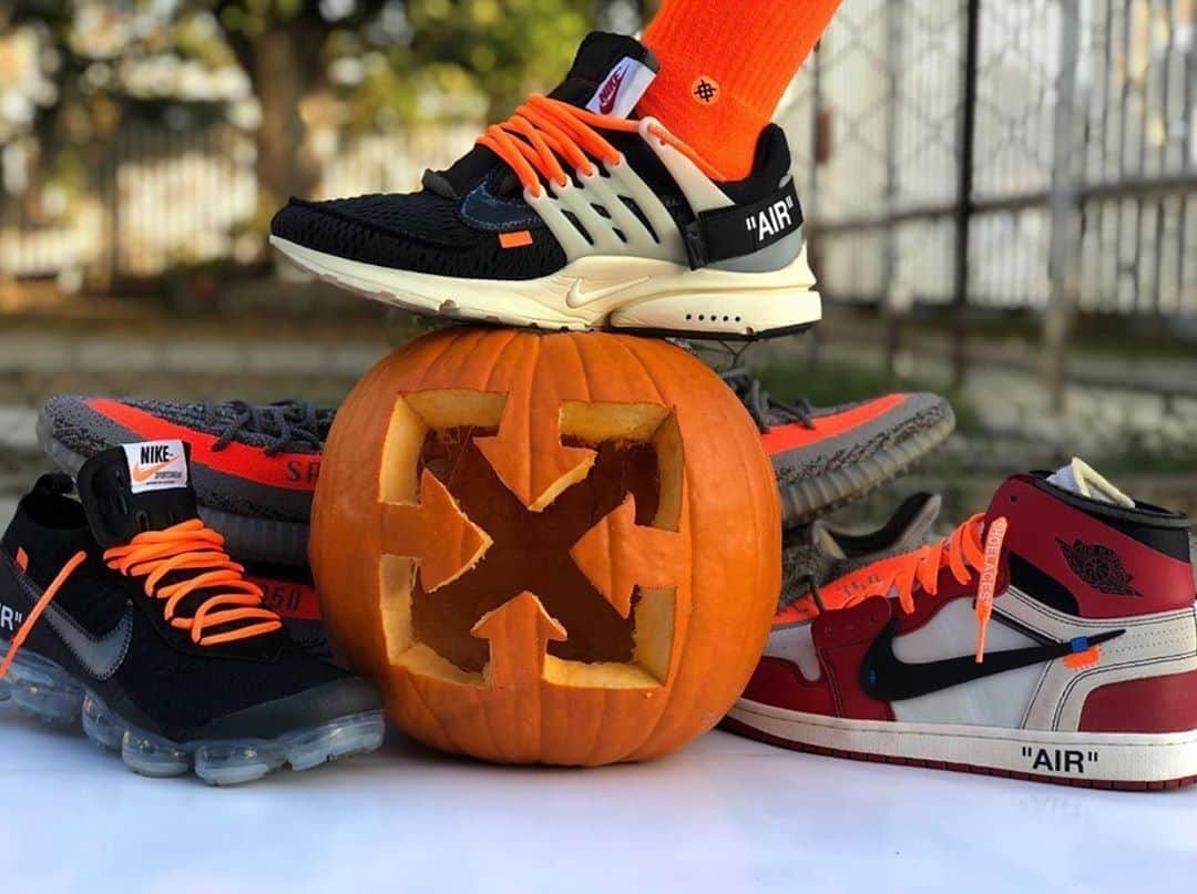のインスタグラム：「👻 Halloween Fle❌..🎃  📸 @corral_40」