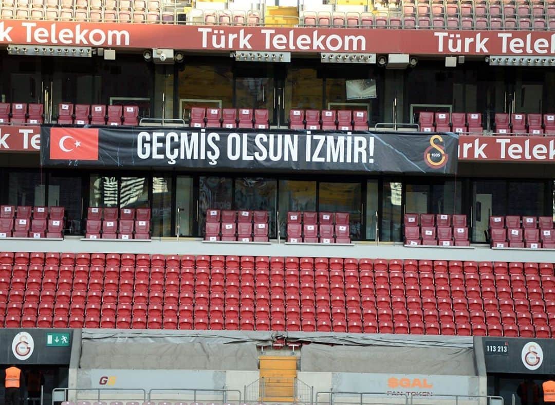 ガラタサライSKさんのインスタグラム写真 - (ガラタサライSKInstagram)「Geçmiş olsun İzmir! #GSvANK」11月1日 0時00分 - galatasaray