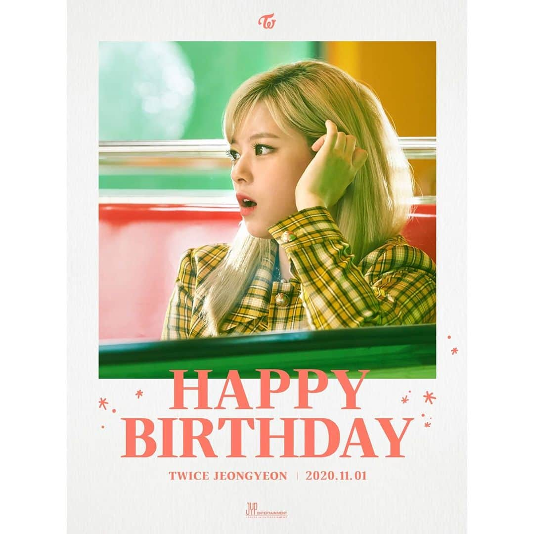 TWICE JAPANさんのインスタグラム写真 - (TWICE JAPANInstagram)「Happy Birthday JEONGYEON  #HappyJEONGYEONday」11月1日 0時03分 - jypetwice_japan