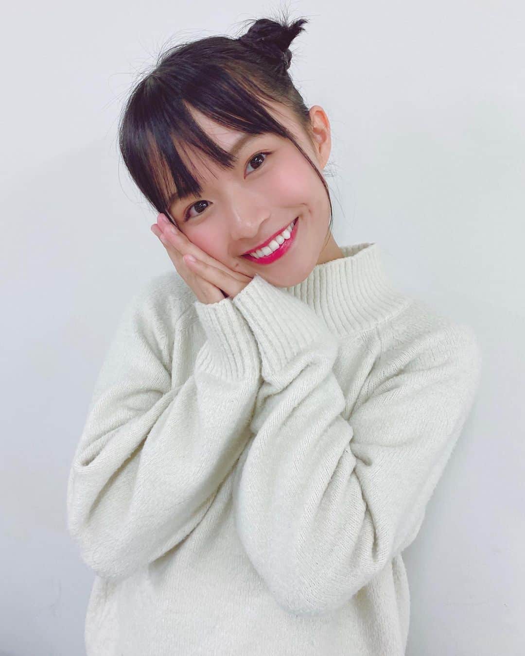 百川晴香さんのインスタグラム写真 - (百川晴香Instagram)「25歳になりました🎂💕 #誕生日 #25歳 #birthday #japanesegirl #followｍe」11月1日 0時14分 - momokawaharuka