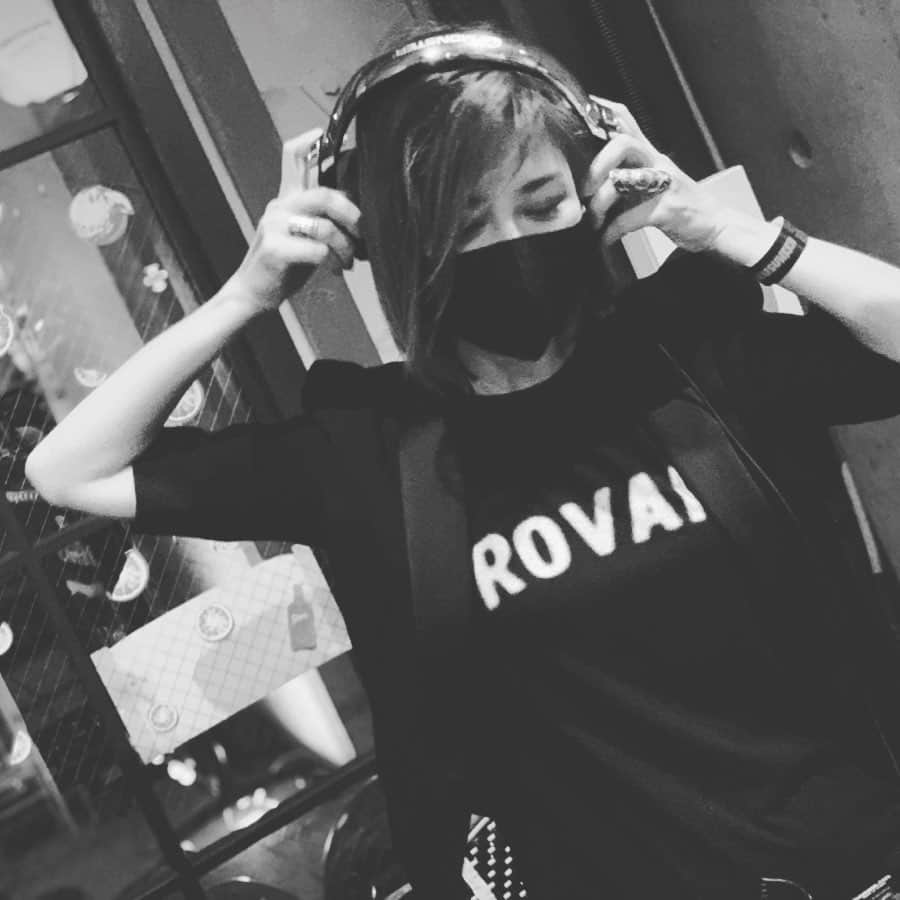 DJ AMIGAのインスタグラム：「#halloween  #🎃 #満月ですか #見逃した #cointreau  #party」