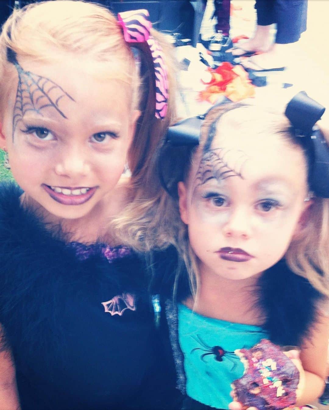 Ruby Rose Turnerさんのインスタグラム写真 - (Ruby Rose TurnerInstagram)「#happyhalloween 🖤👻」11月1日 2時47分 - rubyroseturner