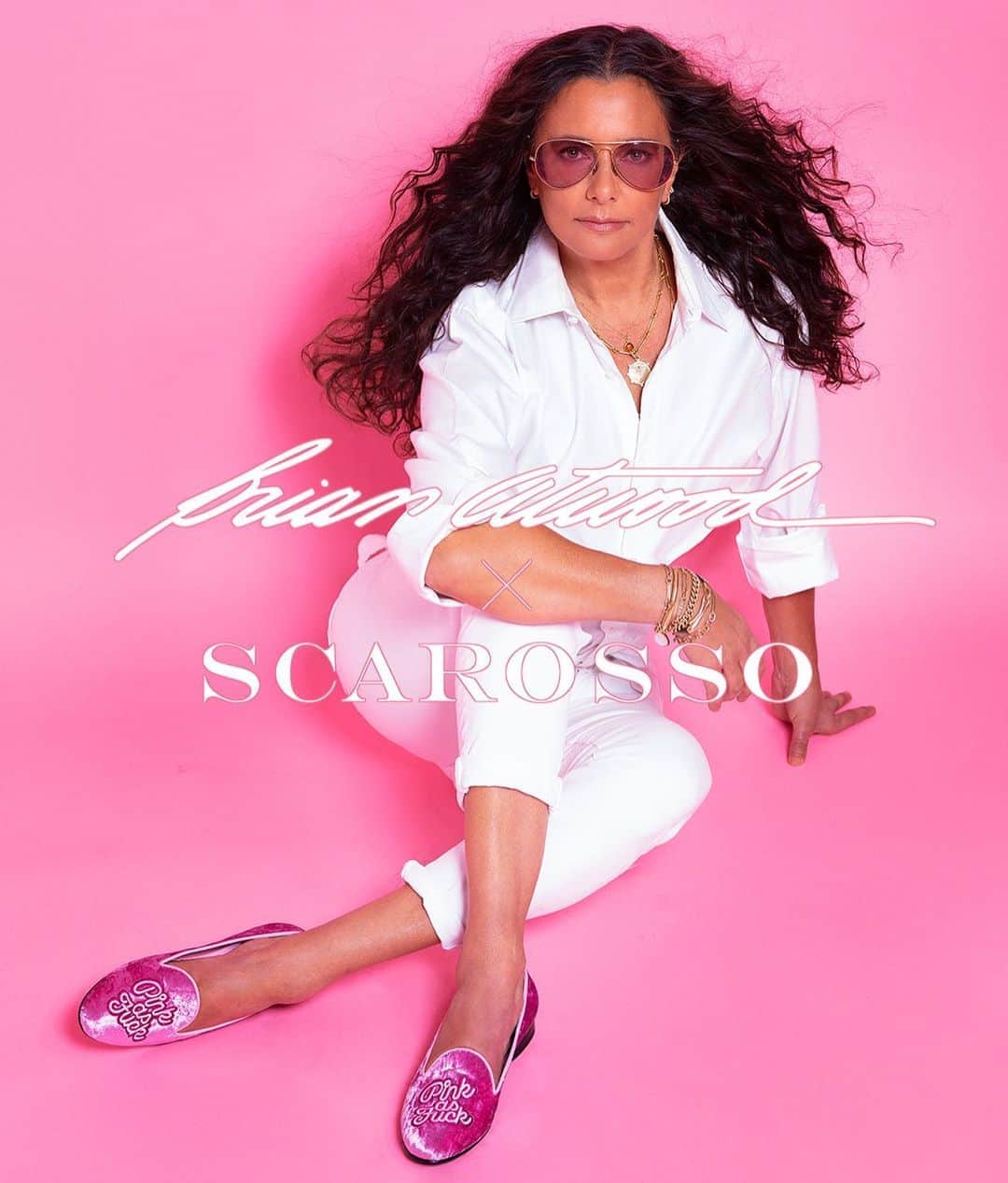 のインスタグラム：「Ride or Die @sd4359  Photographed by @harolbaezstudio for my collaboration with @scarosso @pietronolita to raise $$$ for Breast Cancer. To purchase velvet slippers go to link in my bio.  Hair: @benskervin  Makeup: @sooparkmakeup」