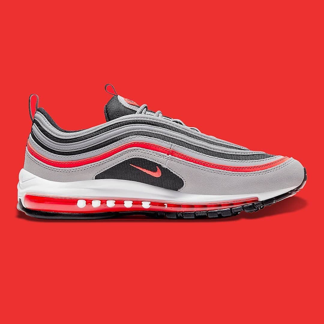 shoes ????さんのインスタグラム写真 - (shoes ????Instagram)「The Nike Air Max 97 “Radiant Red” was officially announced this past week ❗️  You can get these on Nike.com on November 9th. Are they a cop or drop?👇」11月1日 4時27分 - shoes
