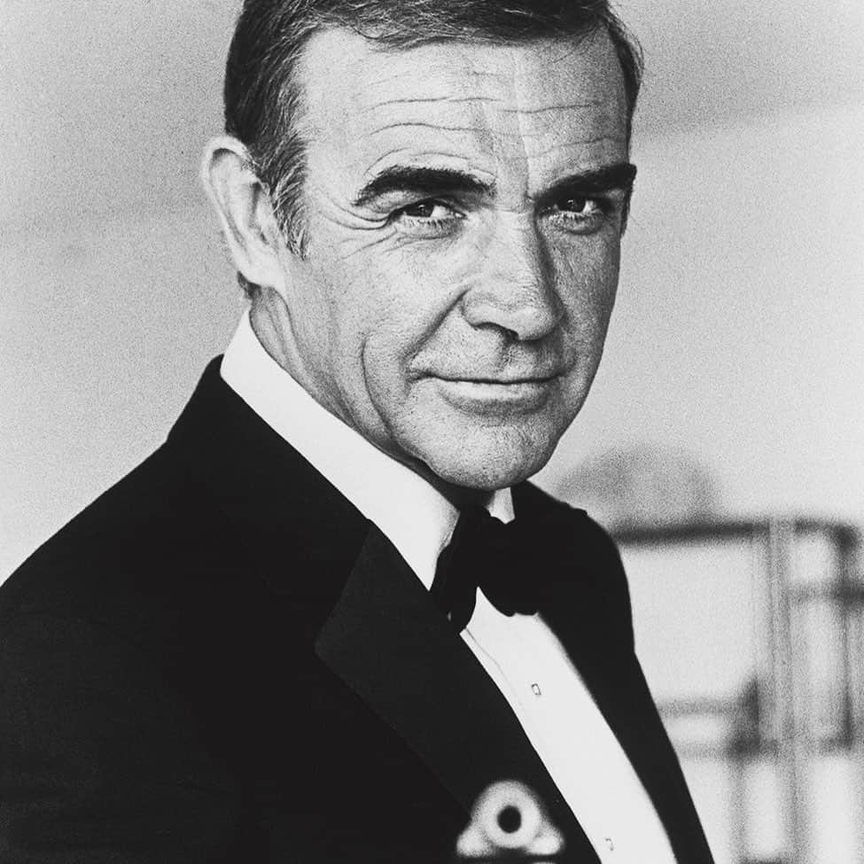 レスリー・フェラさんのインスタグラム写真 - (レスリー・フェラInstagram)「Adieu, Sir Thomas Sean Connery. Thank you for all of your great performances, your Scottish cheekiness, and humor. You were the definition of suave. #rip #007 #jamesbond #jamesbond007」11月1日 4時33分 - mslesleyfera