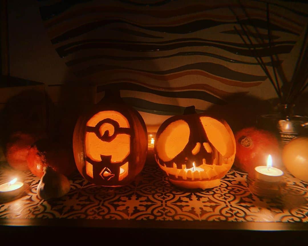 村元哉中のインスタグラム：「Happy Halloween 🎃👻🕯✨」