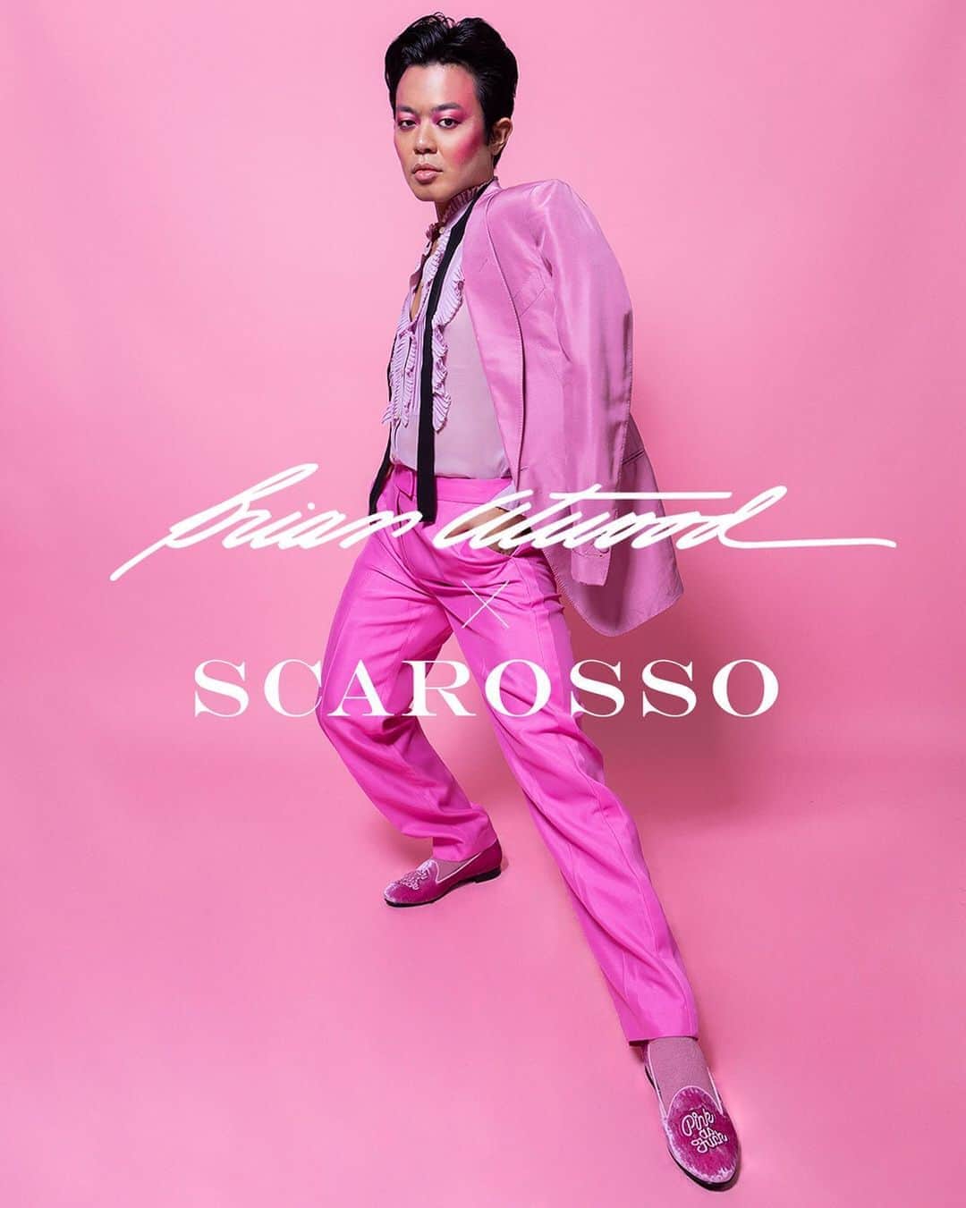 のインスタグラム：「Think Pink! @ezrajwilliam  Photographed by @harolbaezstudio for my collaboration with @scarosso @pietronolita to help raise $$$ for Breast Cancer. To purchase velvet slippers go to link in my bio.  Hair: @benskervin Makeup: @makeupmark」