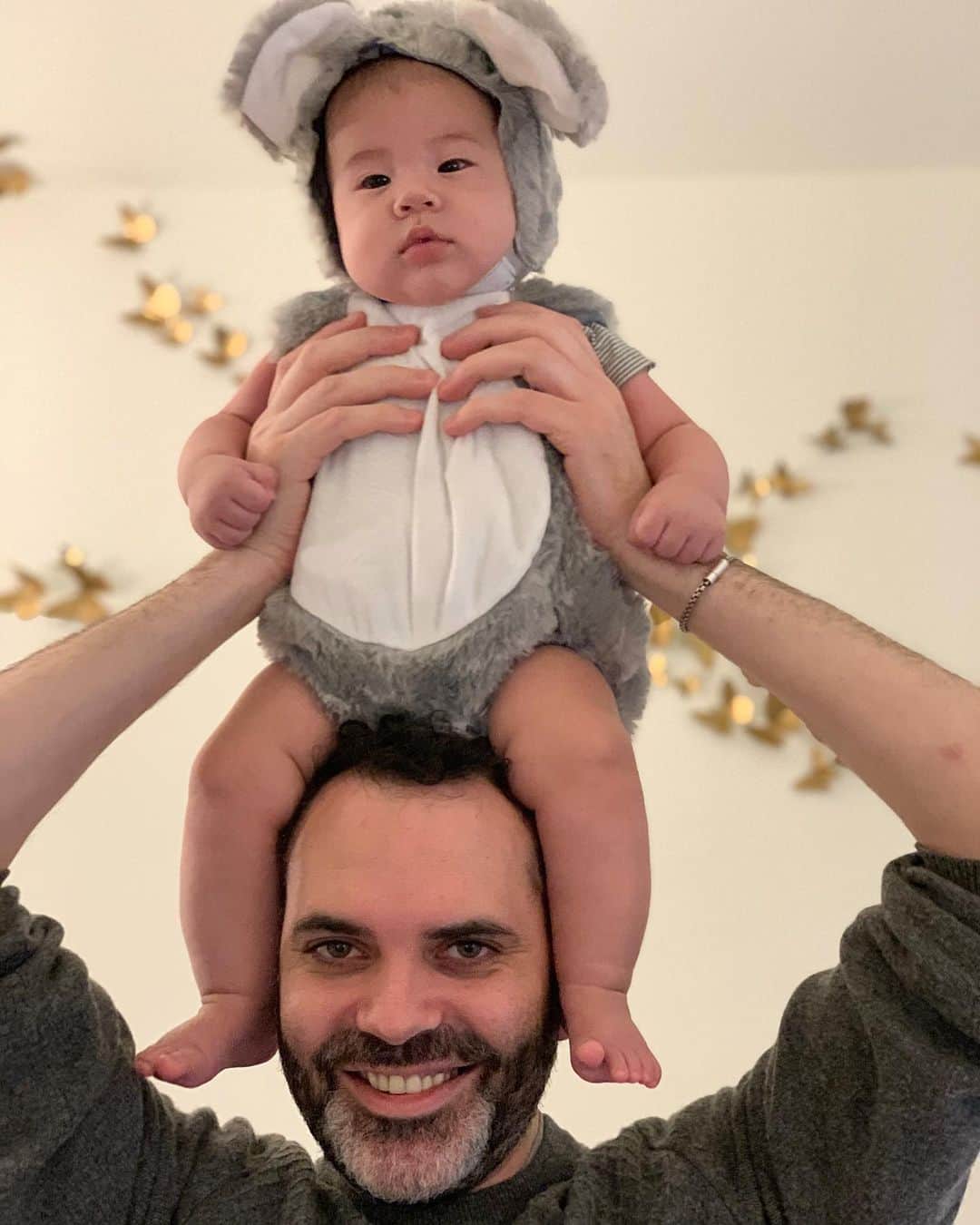 DOMINIQUE ANSEL BAKERYさんのインスタグラム写真 - (DOMINIQUE ANSEL BAKERYInstagram)「Wasn’t expecting a wardrobe change, but when someone saw us watching Ratatouille recently, this came for you, son. 🤣#celianansel」11月1日 6時56分 - dominiqueansel