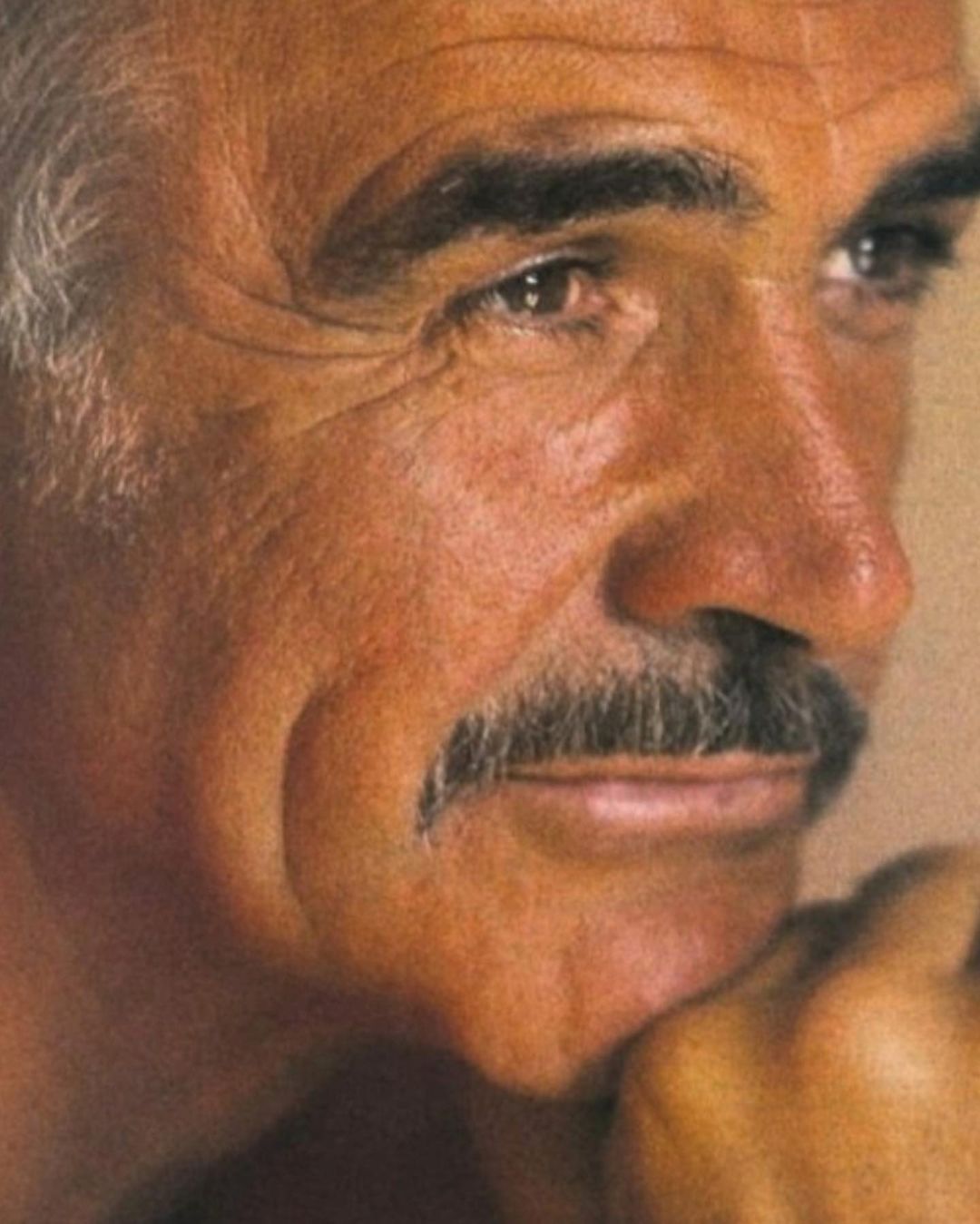 パク・チュンフンのインスタグラム：「참 멋진 느낌을 가진 배우. 멋있어서 이모티콘도 있는데 ㅎㅎ 고맙습니다!! 1930~2020. #숀코네리,  #Sean Connery! R.I.P.」