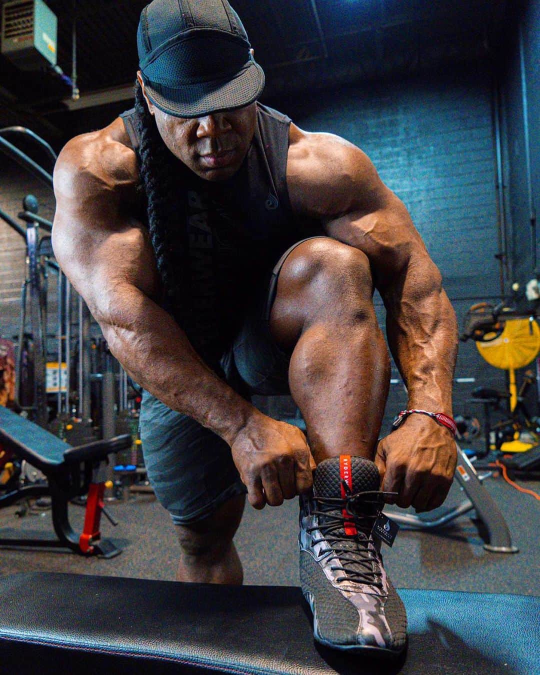 カイ・グリーンのインスタグラム：「The truth is, it never gets easier, you just get stronger! The path to success starts with a single first step, and this DMAK Rogue @ryderwear shoe represents every step of the journey towards attaining our goals. Lace up a pair now and evolve your training. This one right here is what’s gonna separate the boys from the men!  If you haven’t gotten the chance to check them out then click the link in my bio  ✅Buy Now / Pay Later Option 🔥Save 10% Use Code: (KAI10) 📍Go To —> ryderwear.com/kai」