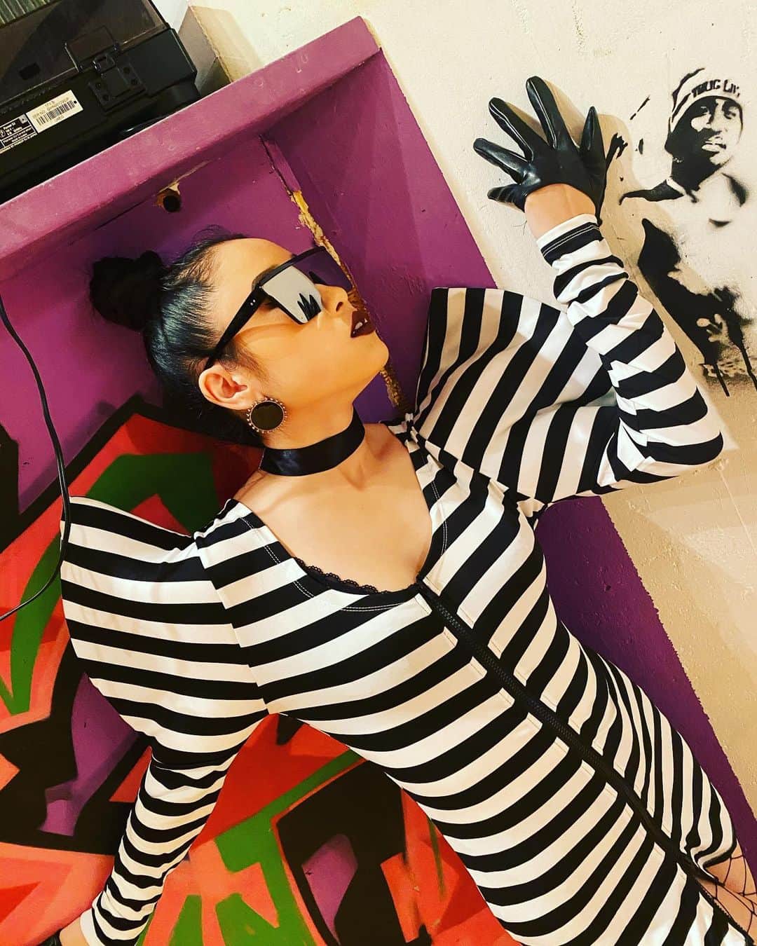 Ayanaさんのインスタグラム写真 - (AyanaInstagram)「_ ◼️◻️◼️◻️◼️◻️◼️◻️ 👗2020 Halloween costume👗 . . 一応TelephoneのMVのgaga様がテーマ🤦‍♀️ . . @houseoforicci @oriccijapan @hikari_family #dance#dancer#vogue#voguer#halloween #halloweencostume#halloween2020#halloweendance #ladygaga#telephonefeatbeyoncé#prisoner #prisonercostume#blackandwhite#japan #japanesehalloween#japanesegirl#houseoforicci #houseoforiccijapan#theoricciway#HIKARIfamily#ayanaoricci」11月1日 8時55分 - ananay__a