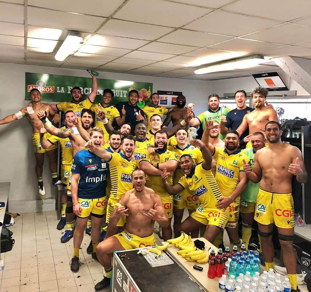 松島幸太郎のインスタグラム：「🟡🔵Très bon👌🏾👌🏾👌🏾  #asm #clermont」