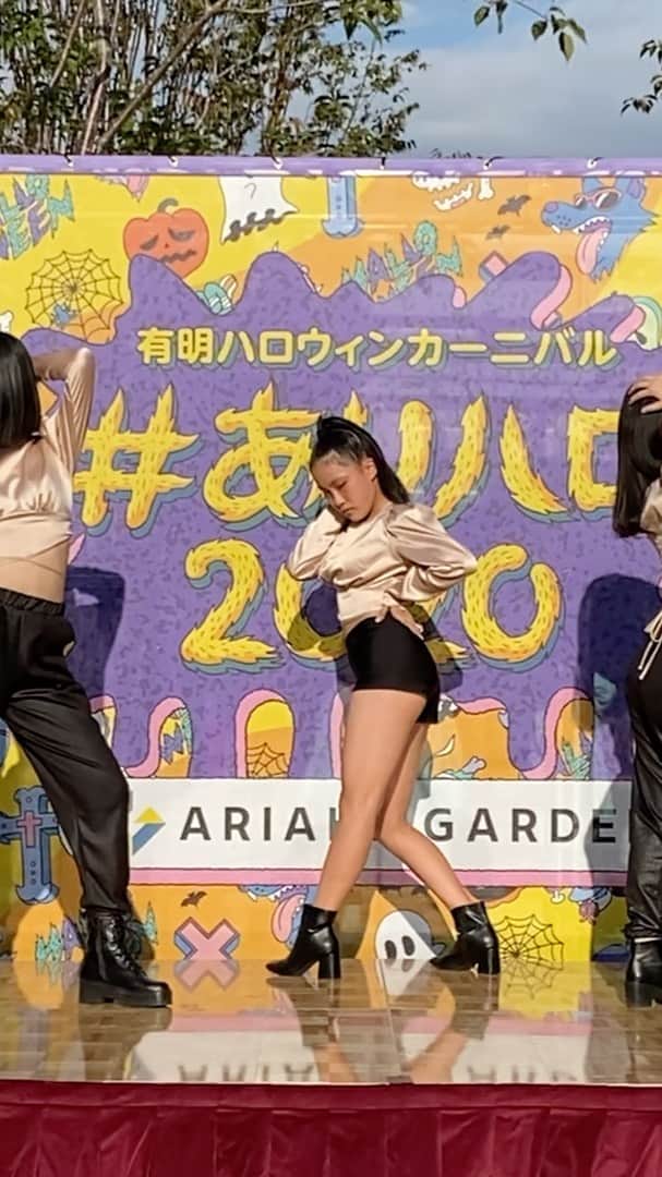 Nazukiのインスタグラム：「3人ともNazkidzでもう7年くらいの生徒✌️ 今は高校生と中学生の3人‼️ 今回、3人の組み合わせが直感でいい組み合わせと思い、４回のリハーサルで仕上げました👏🏻  @yuria.0823  @nana_7channel  @87desu_0202   私の振り付けだけではなく、3人各自の振り付けに構成もやってみて、ナンバーという感覚ではなく、チームとして自分のオリジナルティーを活かした作品になってます❤️  中高生にもなればだいぶ大人になり、ダンスの表現力やスキル、自分がどういうダンサーになりたいかの意志も強くなっていき、だいぶレベルが上がった気がして、先生としてほんと嬉しいし、成長を見れてよかった💕💕💕  ありがと😍  #dance #dancer #ありハロ　#coreography #jrgeneration  #チーム　#ダンスチーム　#中高生 #nazkidz #nazuki #produce  #ダンス　#ダンサー」