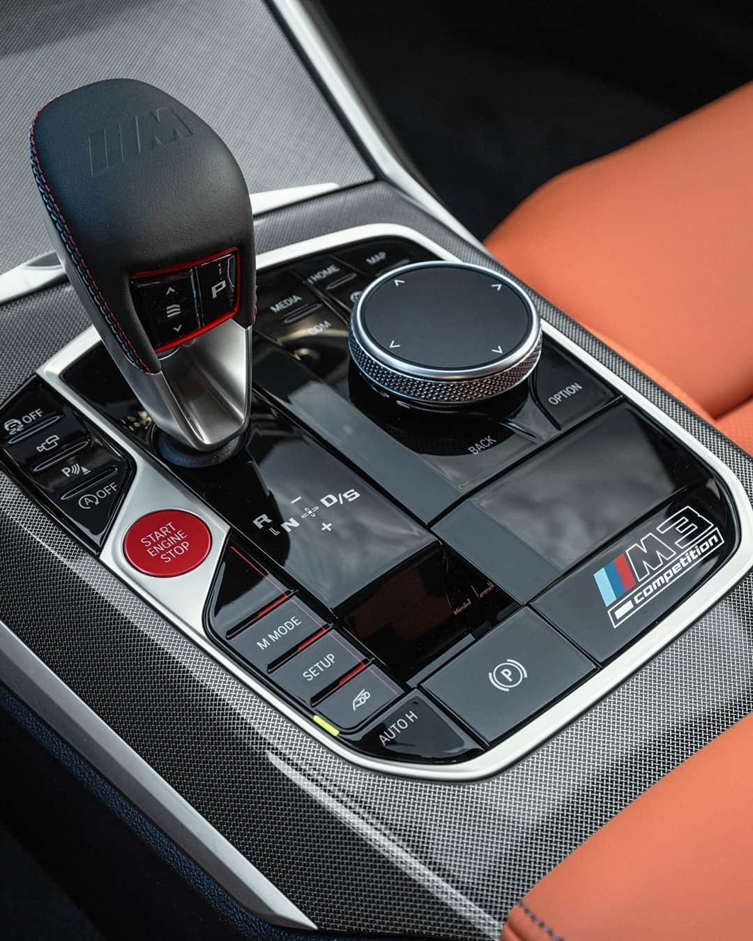 BMWさんのインスタグラム写真 - (BMWInstagram)「Discovers its fullest potential on the race track.  The all-new BMW M3 Sedan. #TheM3 #BMW #M3 #BMWM @bmwm __ BMW M3 Sedan: Fuel consumption in l/100 km (combined): 10.8. CO2 emissions in g/km (combined): 248.* Further information: www.bmw.com/disclaimer.  	 Acceleration (0-100 km/h): 4.2 s. Power: 353 kW, 480 hp, 550 Nm. Top speed (limited): 250 km/h (with optional M Drivers Package: 290 km/h).  	 * All performance, fuel consumption and emissions figures are provisional.」11月1日 19時00分 - bmw