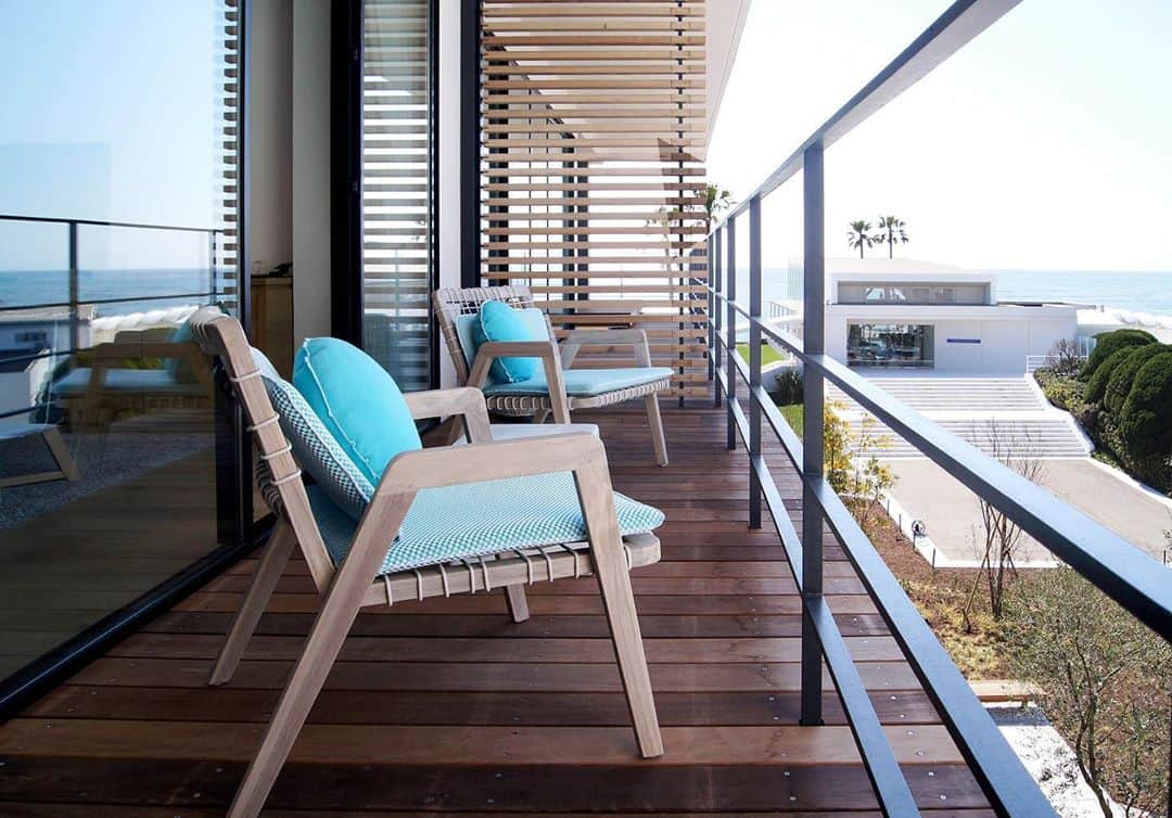 GERVASONI JAPAN / ジェルバゾーニ ジャパンのインスタグラム：「【WORKS / 納品事例】  物件名 : リビエラ逗子マリーナ 「MALIBU HOTEL」 https://www.riviera.co.jp/malibuhotel/  ITEM :  BRICK XS.M.L CORK44.45 GHOST05.06.06P.07.10.10G.22L GRAY08.09.42 INOUT S.04.12.14.21LR. 41.42.43.44.49.83R. 626.630.701IR.703IR.707IR.861 SPIN96 UP23  【問い合わせ】 南陽オモビト株式会社 / GERVASONI TOKYO TEL：03-5413-3274 MAIL：info@gervasoni.jp  #リビエラ逗子マリーナ #rivierazushimarina #gervasoni #gervasoni1882 #gervasonitour #gervasonitokyo #works #interior #interiorstyling #interiorcoodinate #ジェルバゾーニ #ジェルバゾーニトーキョー #納品事例 #インテリア #インテリアコーディネート #スタイリング #instagood #instamood #picoftheday #resort #zushi」