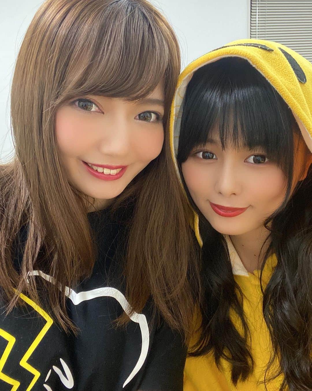 のインスタグラム：「今日は撮影会でした📸  同じ事務所なのに、なかなか会えない泉屋アイナさんにお会い出来て、とっても幸せな一日でした🥰 しかも家も近くで、ポケモン好きで、同じ九州出身で、共通点ありすぎてとっても仲良くなりました🙆‍♀💓  また会えたらいいな😳   #newpost #photo #photography #はなまる撮影会 #撮影会 #撮影会モデル #セルフィー #セルフィー女子 #自撮り #自撮り女子 #selfie #丸顔 #黒髪 #黒髪女子 #ミスid #ミスid2021 #タレント #グラビア #インスタグラビア #いいね #いいね返し #いいね返しは絶対 #lfl #l4l #likeforlikes #like4likes #instaphoto #instagood #follow #followｍe」