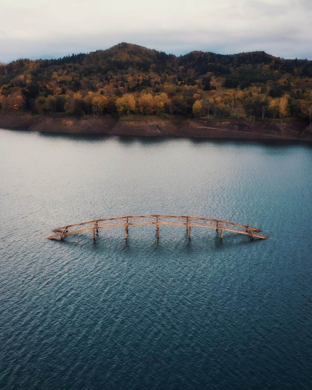 啝 （わ）さんのインスタグラム写真 - (啝 （わ）Instagram)「Bridge in the lake 𓆲 𓆲 𓆲 #droneoftheday #djimavicpro #djiglobal #drone #dronephotography #dronestagram #dji #topdronephotos #fromwhereidrone #wedroneasia #droneosoar #skyhilife  #japan_urbex #JJ_URBEX #made_in_decay #kf_urbandonedmasks #KINGS_ABANDONED #m3xtures #Meistershots #moodygrams #nature_takes_over #natures_reclaim #ominous_perfection #pr0ject_uno #rsa_preciousjunk #savethedecay #sfx_decay」11月1日 20時05分 - neji_maki_dori