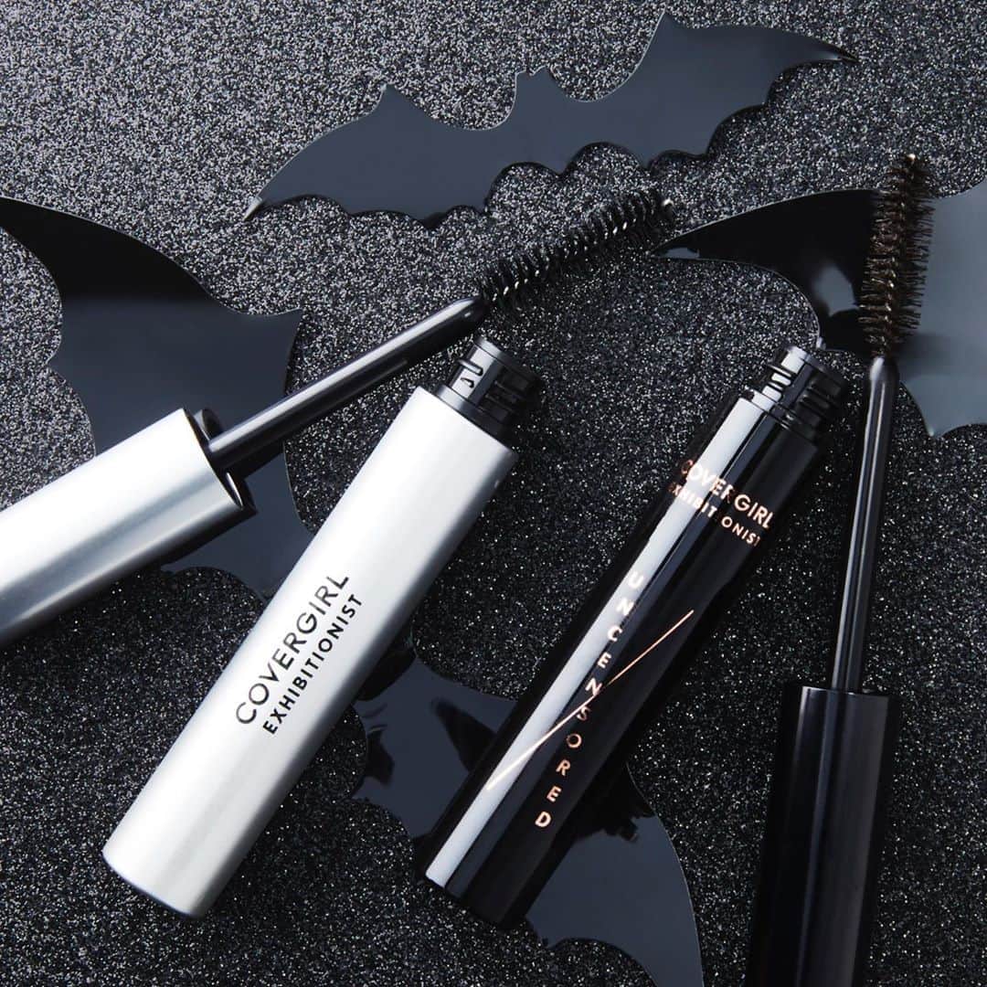 COVERGIRLさんのインスタグラム写真 - (COVERGIRLInstagram)「What's long, voluminous and dark as night?🎃🖤 Easy Breezy BOO-tiful lashes of course! Check out our iconic #ExhibitionistMascara and #ExhibitionistUncensored Mascara for fab-boo-lous lashes! #EasyBreezyBeautiful #COVERGIRLCrueltyFree #CrueltyFree」11月1日 11時59分 - covergirl