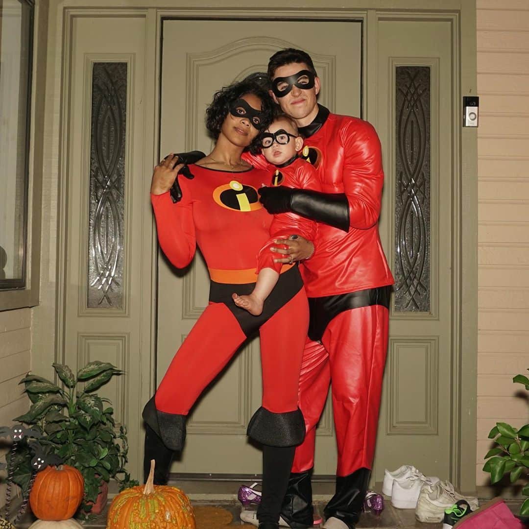 ナッシュ・グリアのインスタグラム：「Happy Halloween 🎃」