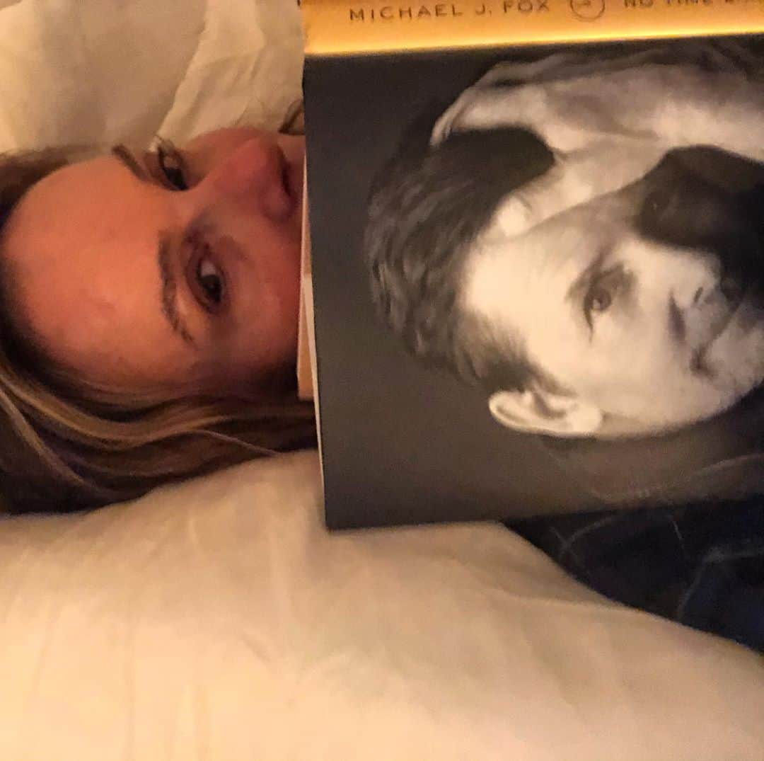 ジェニファー・グレイのインスタグラム：「don’t bother me til the election is over. i’ll be steeping my anxious soul in the hearty and inspiring optimism of my brilliant, funny and deep friend, michael j. fox. reading his brand new book #notimelikethefuture ~an optimist considers mortality~ @realmikejfox @flatiron_books #michaeljfox #flatironbooks #optimist #mortality #thenowiswhereitsat」