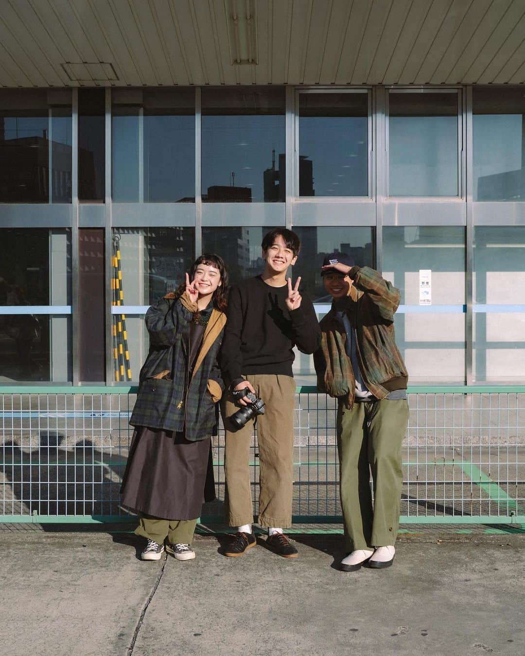 yukiのインスタグラム：「記念写真 また数週間後、関西行きまーす！」