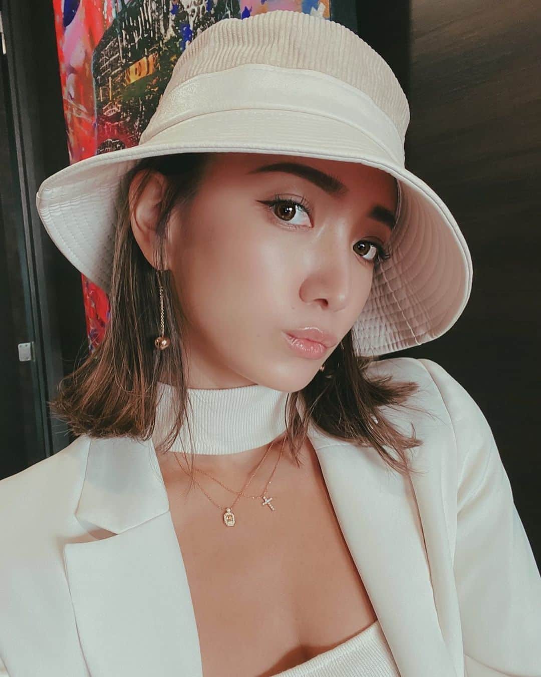 のインスタグラム：「流行りの#バケットハット 🔥 絶対似合わないって避けてたんだけど @bae.select  のHATはツバ広で これだーって感じ🤍 イロチでget👏🏼  #instagood#instaootd#ootd#trend#model#japanesemodel#shooting#kawaii#girl#mama#instafashion#拍照#可爱#今天的衣服#谷口紗耶香#时尚#패션#귀엽다#일본인#촬영#親バカ部#ママリ#ママコーデ#フォローミー#likeforlike#followme#styleinspo#instastyle」