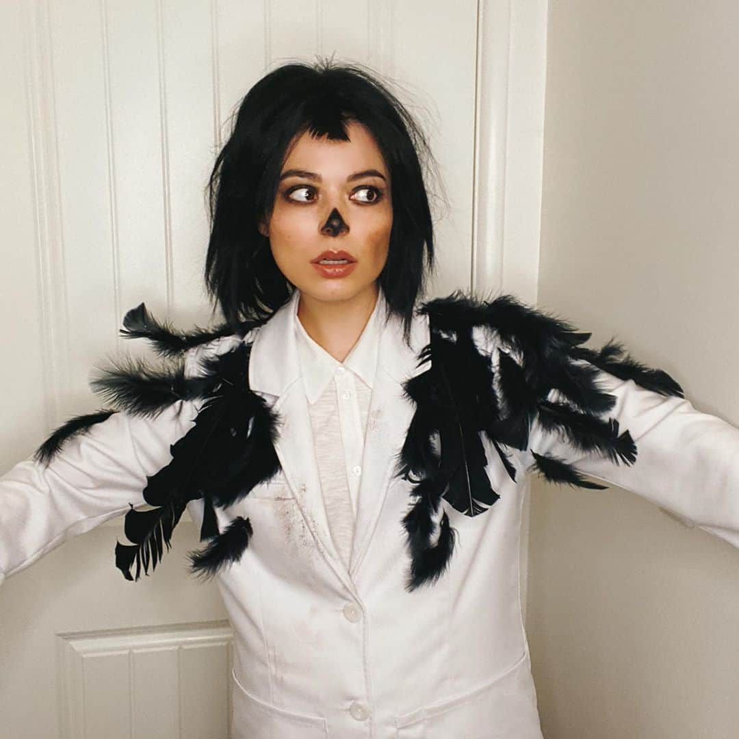 ミランダ・コスグローヴのインスタグラム：「Moira in The Crows Have Eyes III」
