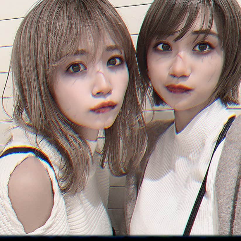 ななせ結衣のインスタグラム：「昨日はお手軽ハロウィンでした🎃🦇 . なんのフィルターでも 可愛くなってしまう菜乃花ぱいせんです🥺💕 . .  #halloween #halloweenmakeup  #菜乃花 先輩🥺💕 #グラビアアイドル  #グラビアモデル #gravure #japanesegirl #japanesetalent #ootd #maid #swimwear #love #followme #bikini #hip #hipup #性感內衣 #内衣 #泳衣  #泳衣系列  #얼스타그램#일본#섹시#일상#소통#팔로우#赞」