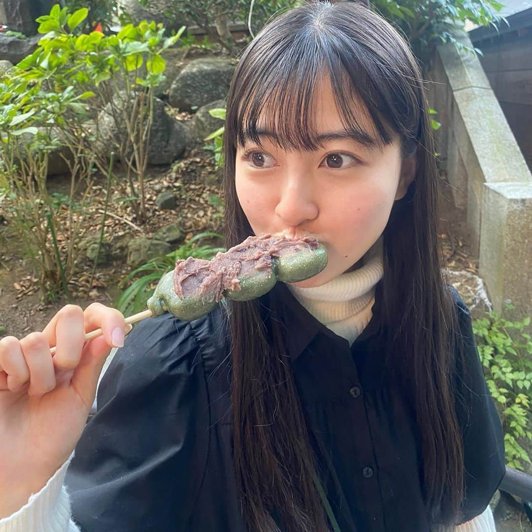 平塚麗奈さんのインスタグラム写真 - (平塚麗奈Instagram)「・ 5億年ぶりくらいの 爆食投稿、(?!)  新しいフォロワーさんは びっくりしちゃいますよね(笑) これが平塚でス⤴︎⤴︎⤴︎🏄‍♂️🤍  ゆっくりまったりお散歩しつつ、 自然に癒されながら 食べまくりました、ぃぇぃ ‼︎‼︎‼︎‼︎‼︎ ふう〜〜〜…幸せでした、‼︎🌼  #pacificdrivein  #amalficafe #たこせんべい　 #龍恋だんご #さざえ抹茶　 #torico  #とびっちょ」11月1日 20時39分 - hiratsuka_reina