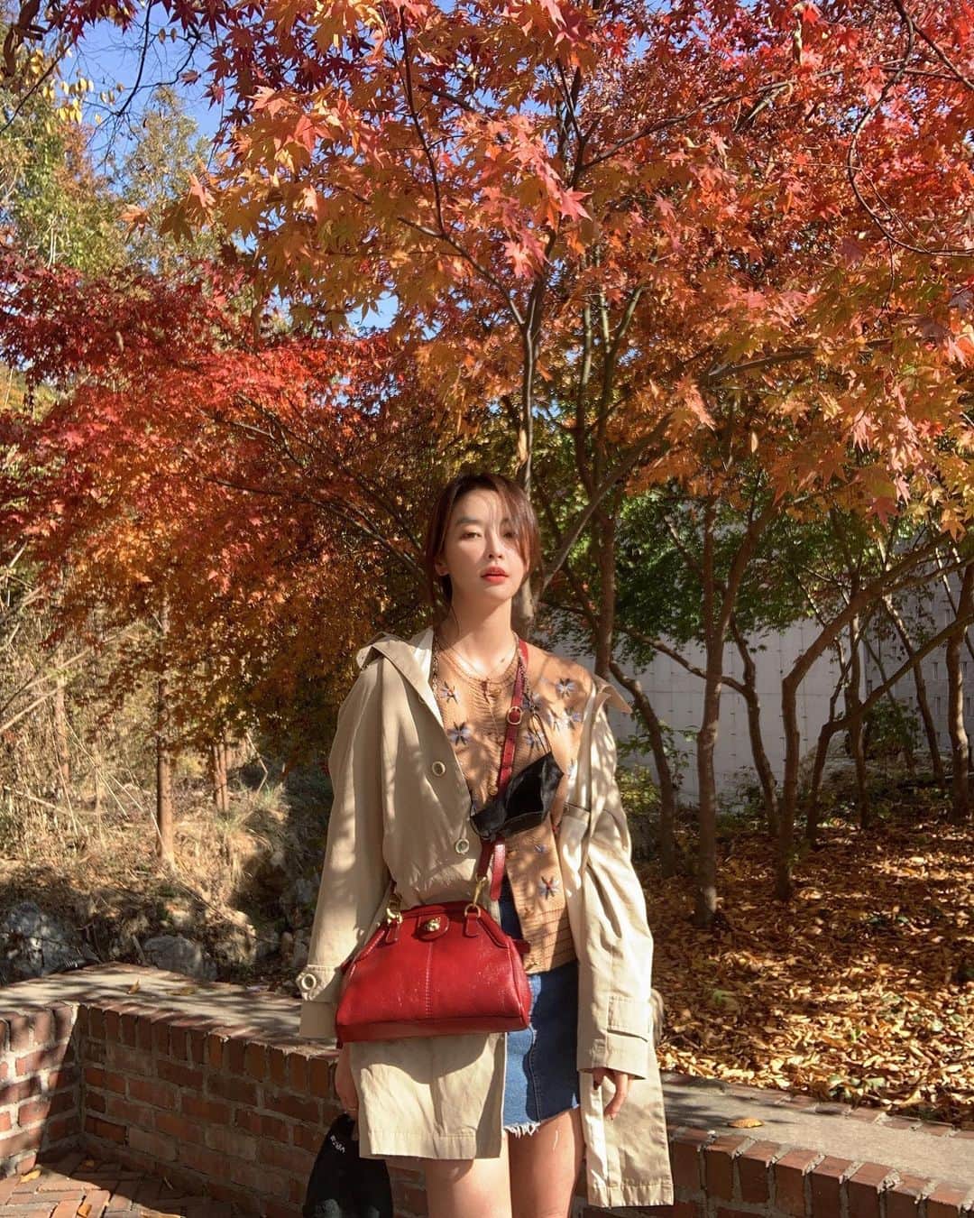 チョン・ユミさんのインスタグラム写真 - (チョン・ユミInstagram)「11월도 읏챠.🍁」11月1日 15時13分 - yum_yum