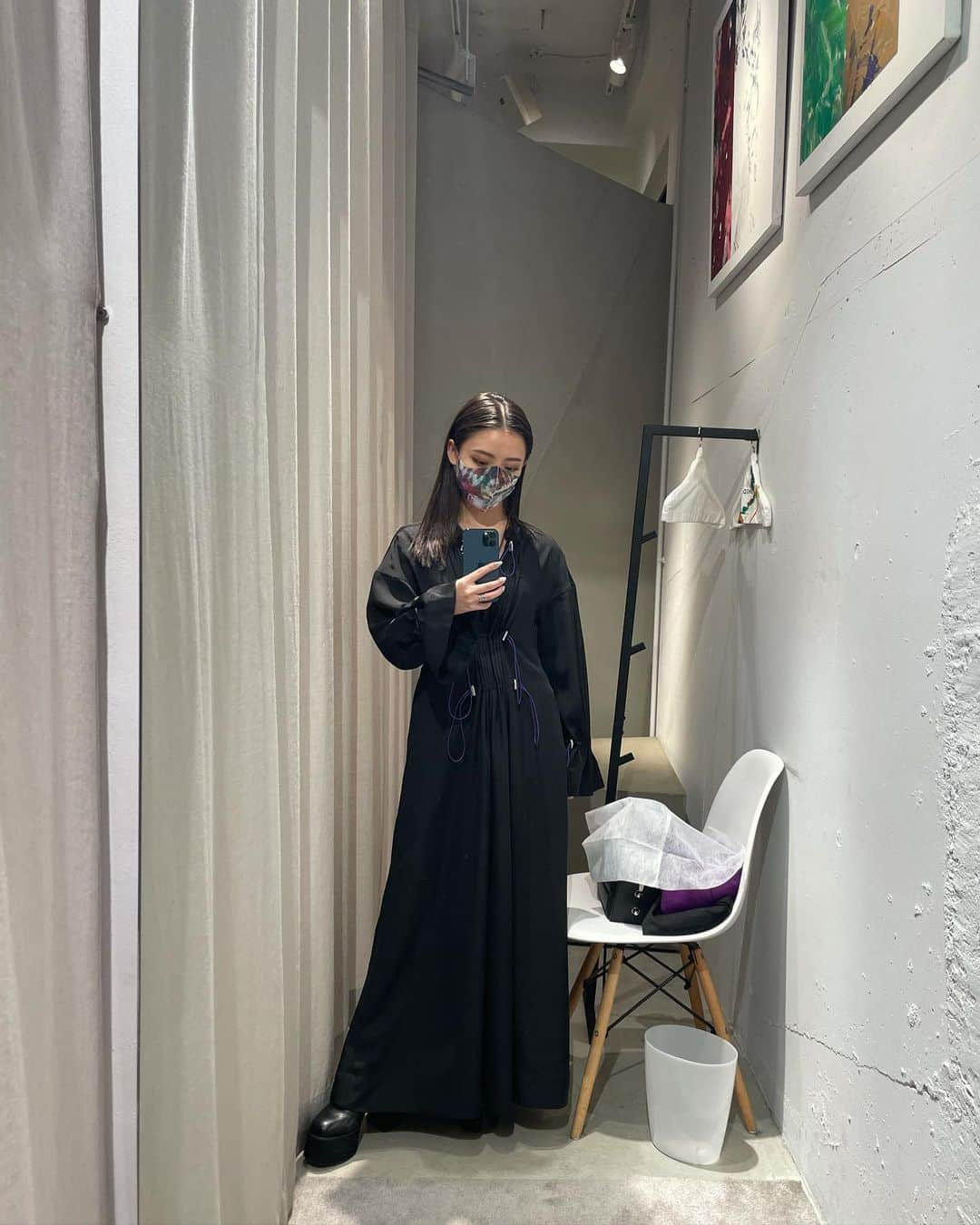 飯田りほさんのインスタグラム写真 - (飯田りほInstagram)「un3d.2021ss . . . #un3d #fashion #codenate  #2021ss  #trenchcoat  #longskirt  #onepiece」11月1日 15時20分 - rrri_ho