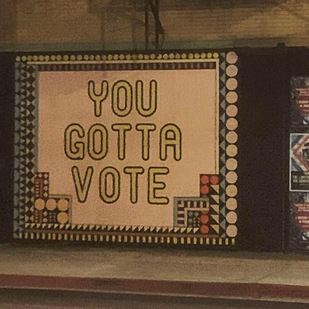 アイシャ・タイラーのインスタグラム：「Truth. #vote2020」