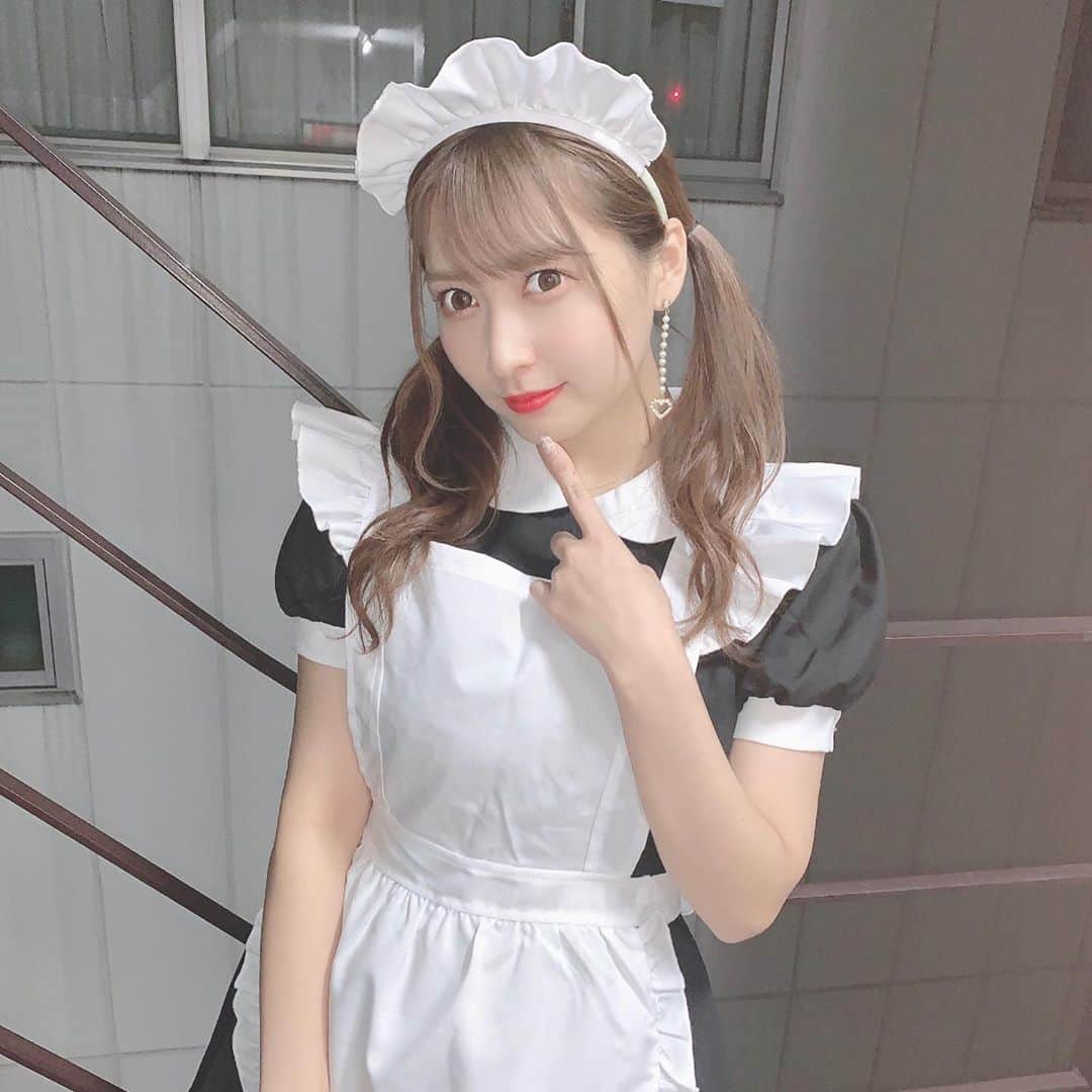 太田里織菜のインスタグラム：「. . おかえりなさいませ♡♡♡ . メイド服ってやっぱかわいいね〜(｡･ө･｡) . #らぶどる #ハロウィン #コスプレ #メイド服 #メイドカフェ #秋葉原 #秋葉原カフェ #アイドル」