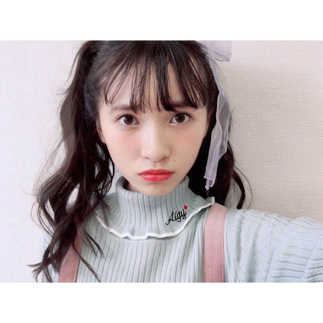 桧山ありすさんのインスタグラム写真 - (桧山ありすInstagram)「11月に入ったねー✨ 早すぎる(｡･о･｡)!! 今月は雪も降り始めそう❄⛄ そしてもっと寒くなりそう、、🥶  今日はニコ☆プチ12月号の着回しおふしょ📸 アルジーのくすみカラーが絶妙な組み合わせのタートルとスカートはお気に入りコーデだよ💕 どのシーンで着てたか 分かるかな？？  #ニコプチ #プチモ #桧山ありす #おふしょ #algy」11月1日 17時13分 - alice.hiyama