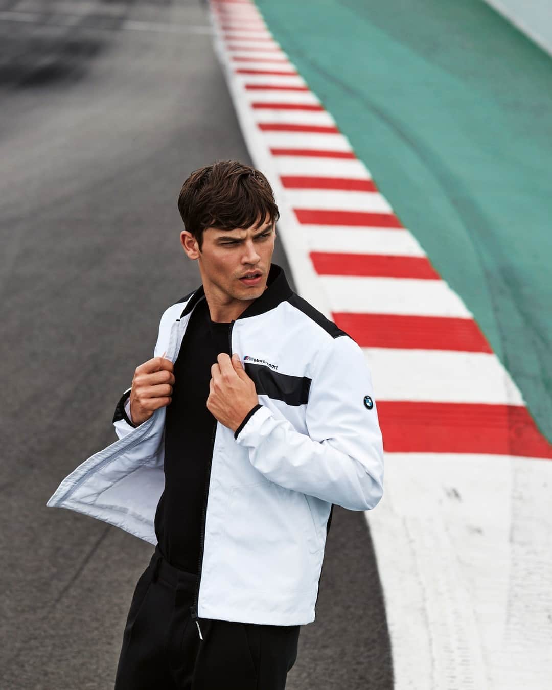 BMWのインスタグラム：「Racing has never been more stylish. The BMW M Motorsport Jacket.  #BMW #MyBMWLifestyle #BMWMMotorsportCollection」